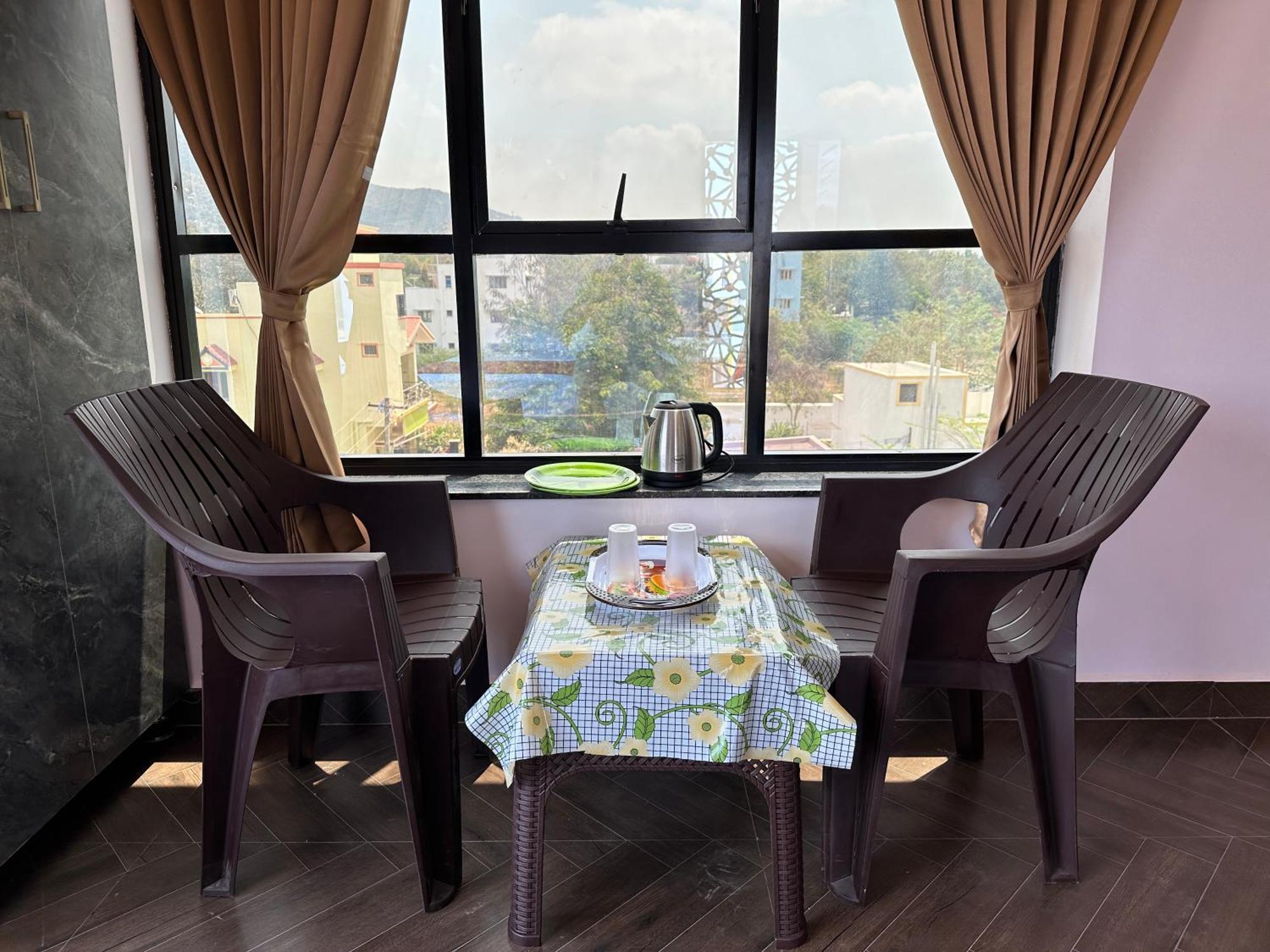 Om Lingeswaran Home Stay Tiruvannámalaj Kültér fotó