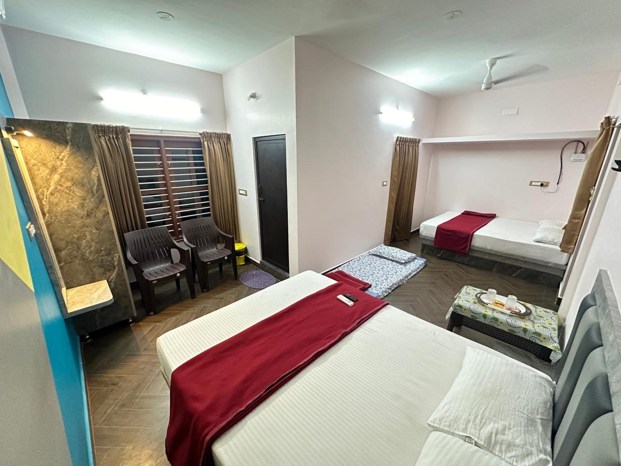 Om Lingeswaran Home Stay Tiruvannámalaj Kültér fotó